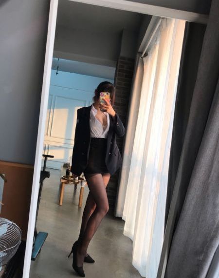 老熟妇厨房乱子伦系列视频_BD英语超清免费观看